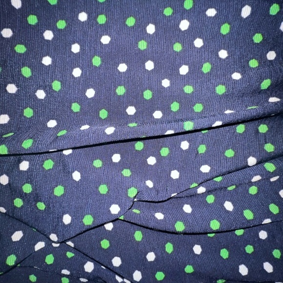 NAIF WOMENS NAVY/GREEN/WHITE POLKA DOT SHORT SLEEVE TOP SIZE MEDIUM - Picture 3 of 12